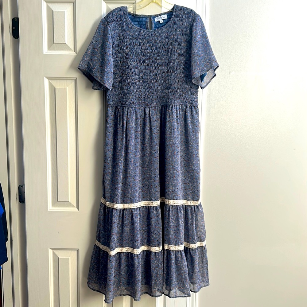 Midi blue floral cocktail dress